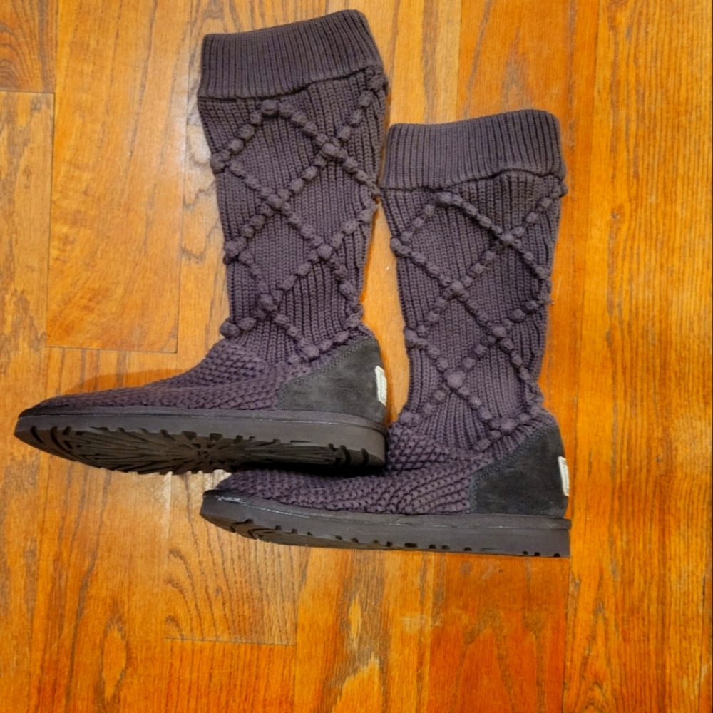 UGG Knit Boots Size 6